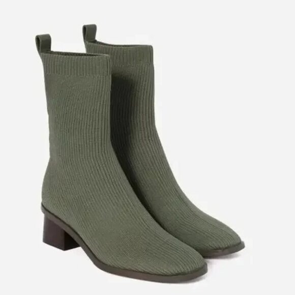 Everlane The High-Ankle Glove Boots Pull-On In ReKnit Caper Green Size 8.5 EUC - Picture 1 of 2